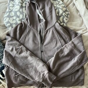 LULULEMON SCUBA HOODIE